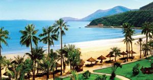 Nha Trang là địa điểm lý tưởng để du lịch kết hợp nghỉ dưỡng