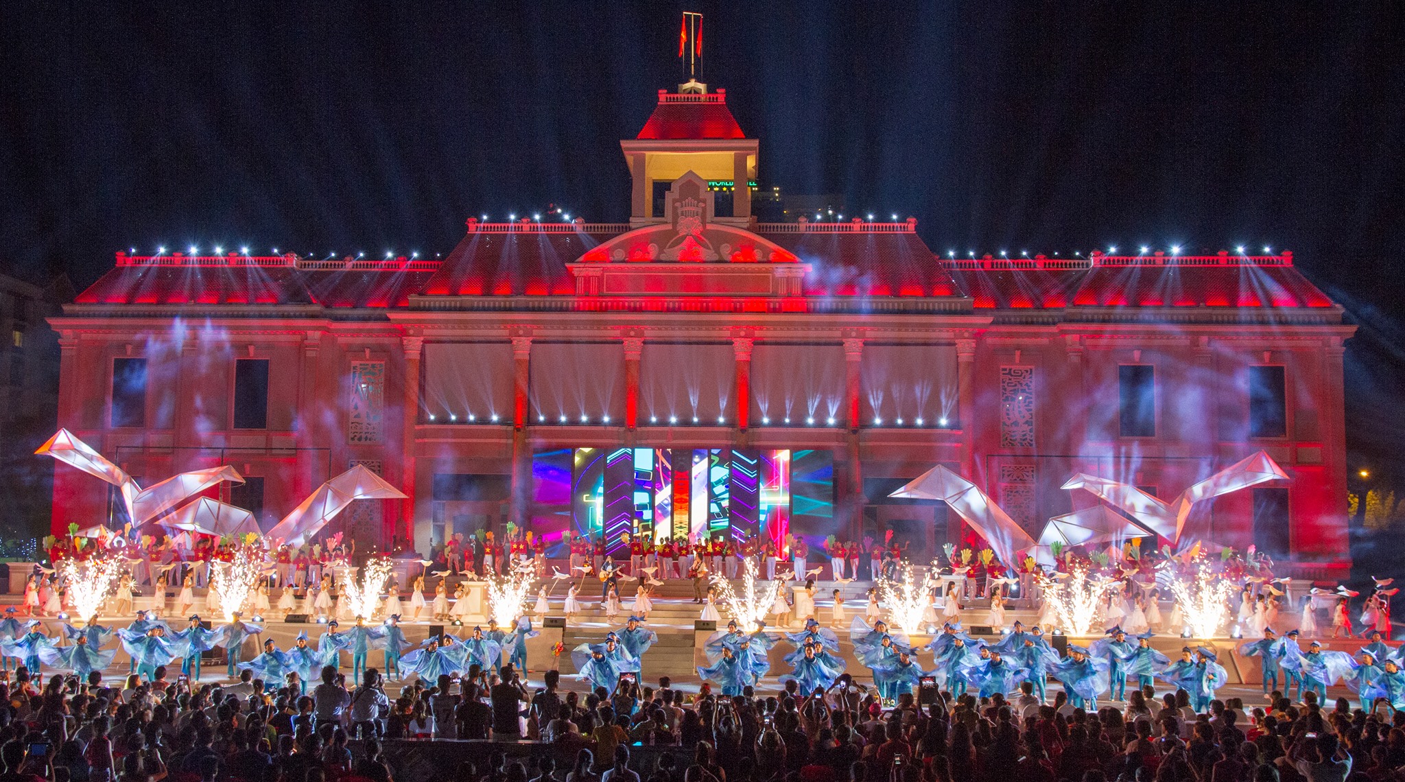 Kinh nghiệm đặt phòng homestay Nha Trang dịp Festival Biển 2019