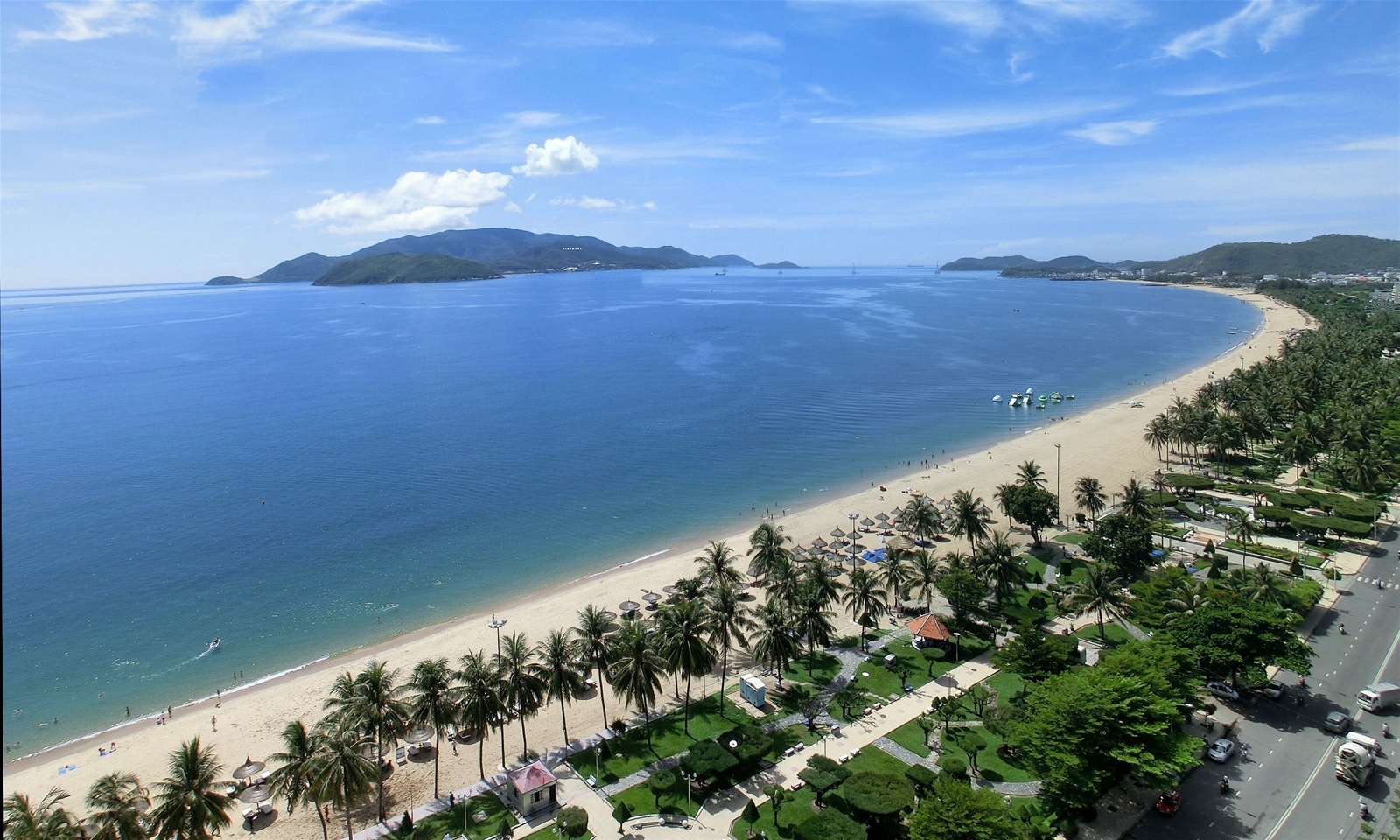 Kinh nghiệm đặt phòng homestay ở Nha Trang dịp Festival Biển 2019