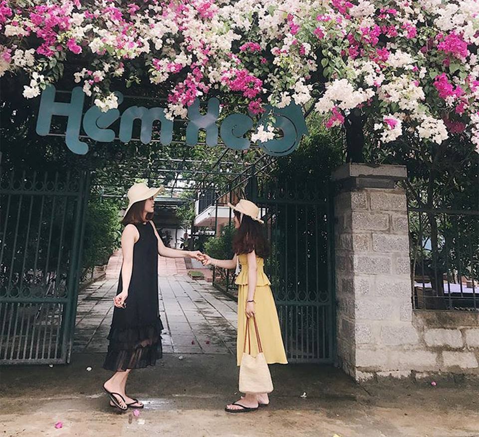Ghe-hem-xeo-homestay-nha-trang-view-dep-binh-yen
