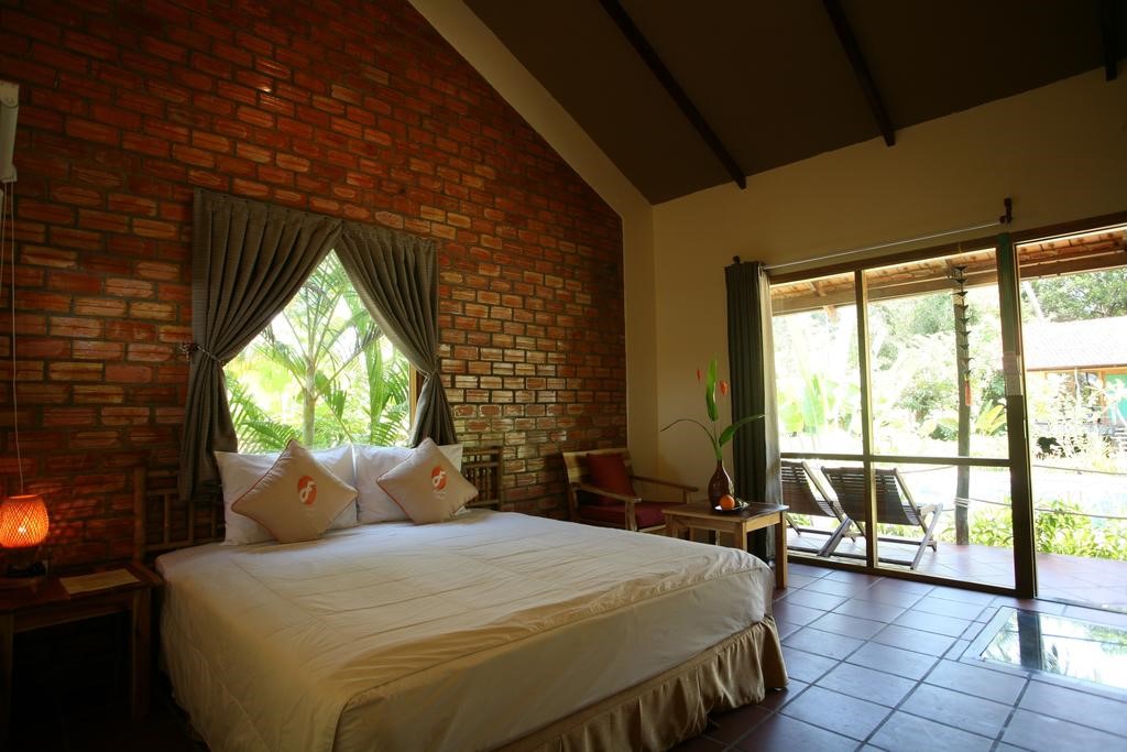 den-ngay-4-homestay-phu-quoc-cho-cap-doi-sieu-dep-gia-lai-hat-de