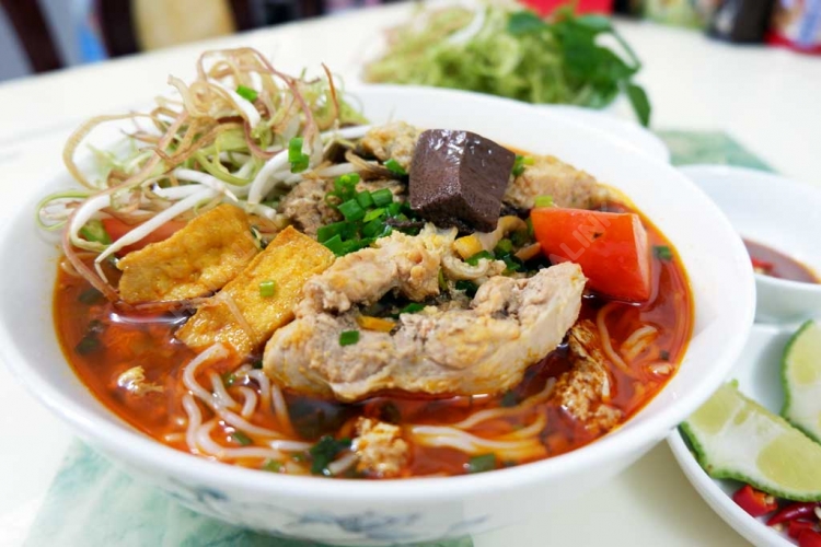 Bún riêu Tú Điền