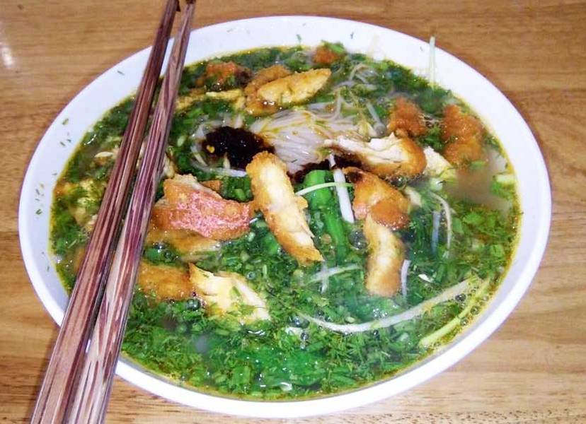 Canh cá Quỳnh Côi