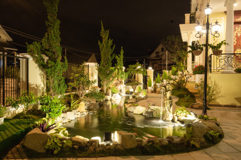 them-4-villas-da-lat-view-dep-moi-gan-cho-dem