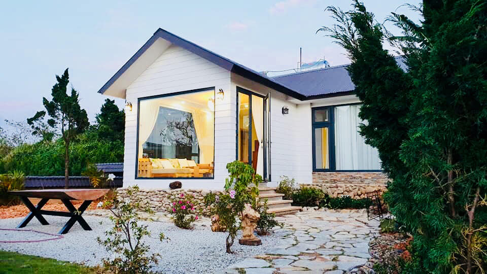 them-4-villas-da-lat-view-dep-moi-gan-cho-dem