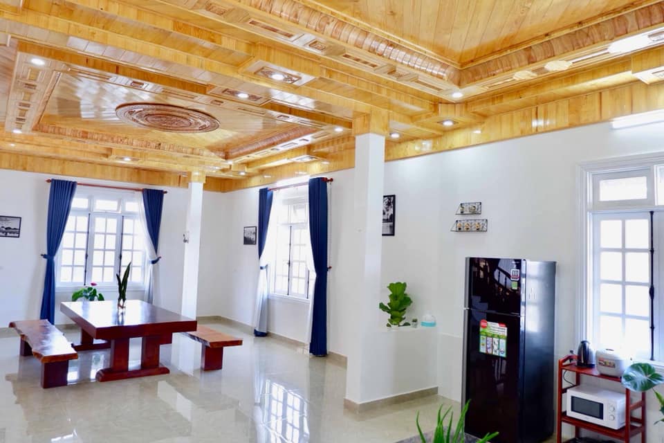 them-4-villas-da-lat-view-dep-moi-gan-cho-dem