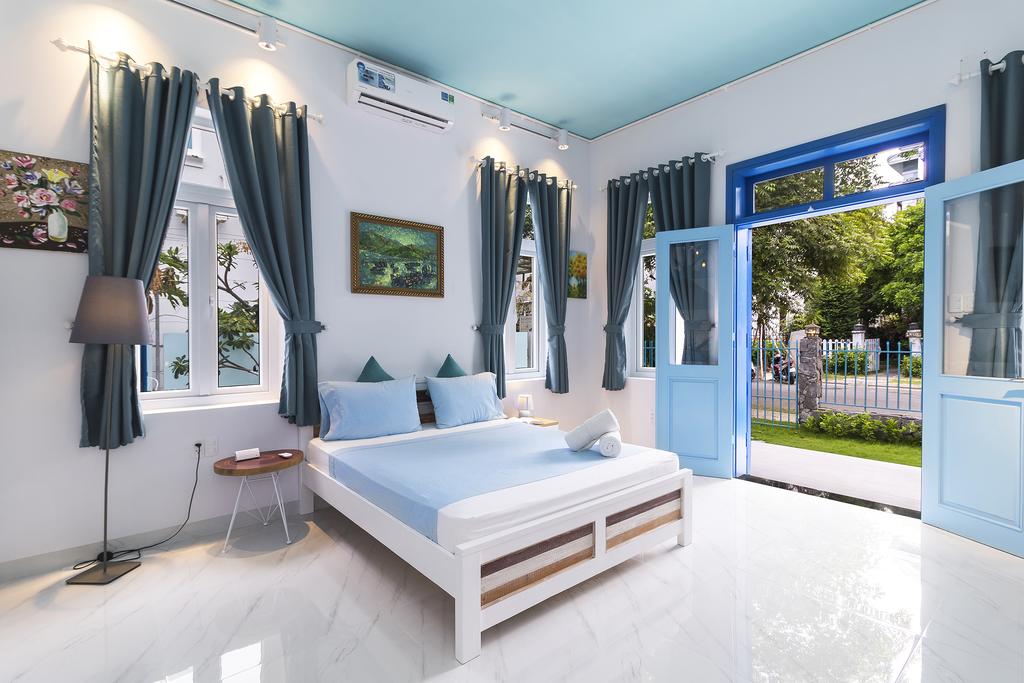 nhung-villas-nha-trang-re-dep-moi-thu-hut-khach-du-lich