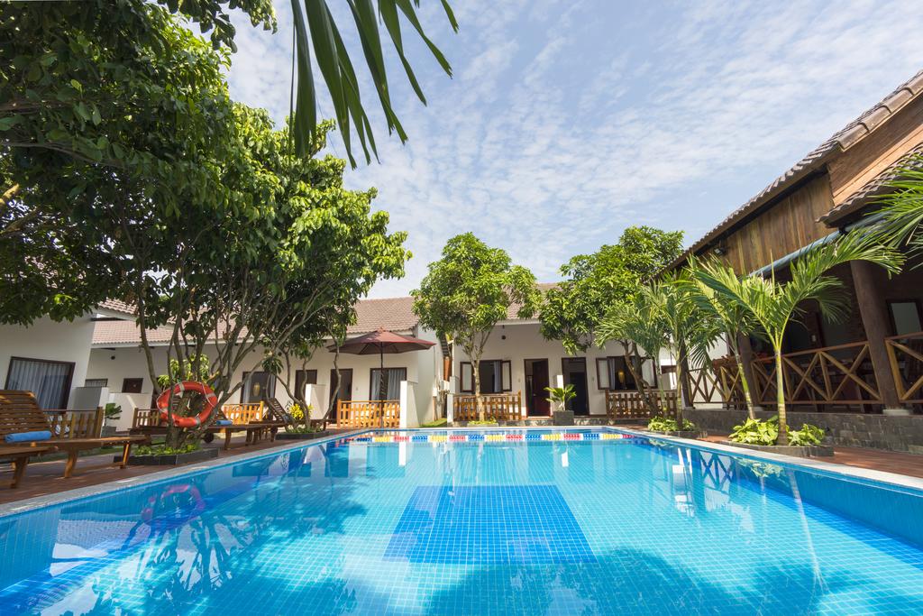 cac-dia-chi-villas-phu-quoc-cho-cap-doi-co-ho-boi-rieng