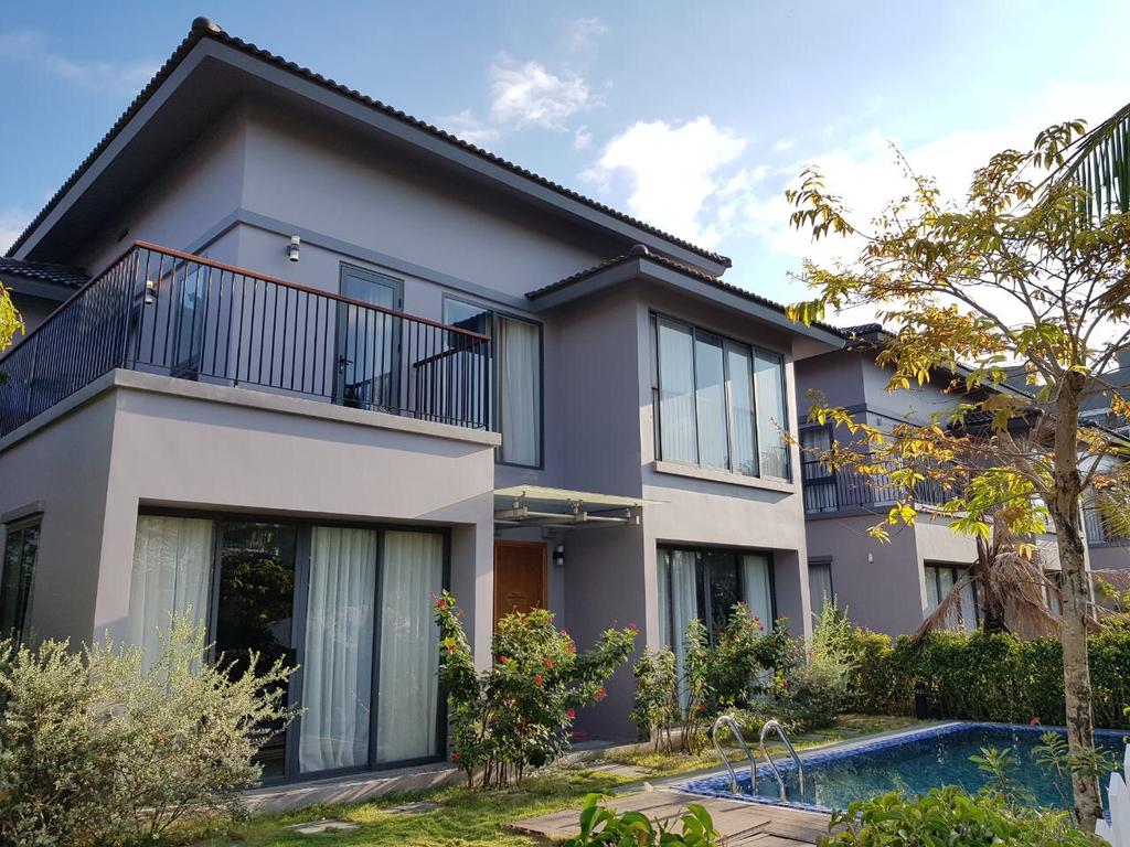 cac-dia-chi-villas-phu-quoc-cho-cap-doi-co-ho-boi-rieng
