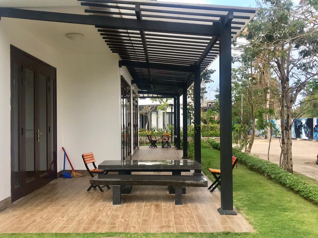 top-4-cac-villas-phu-quoc-cho-cap-doi-gan-bien